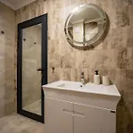 Center Apartment